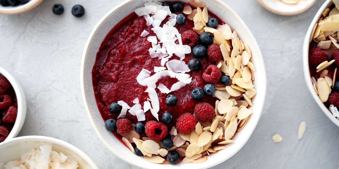 uma imagem de como incluir açaí na dieta sem remorso ou peso na consciência